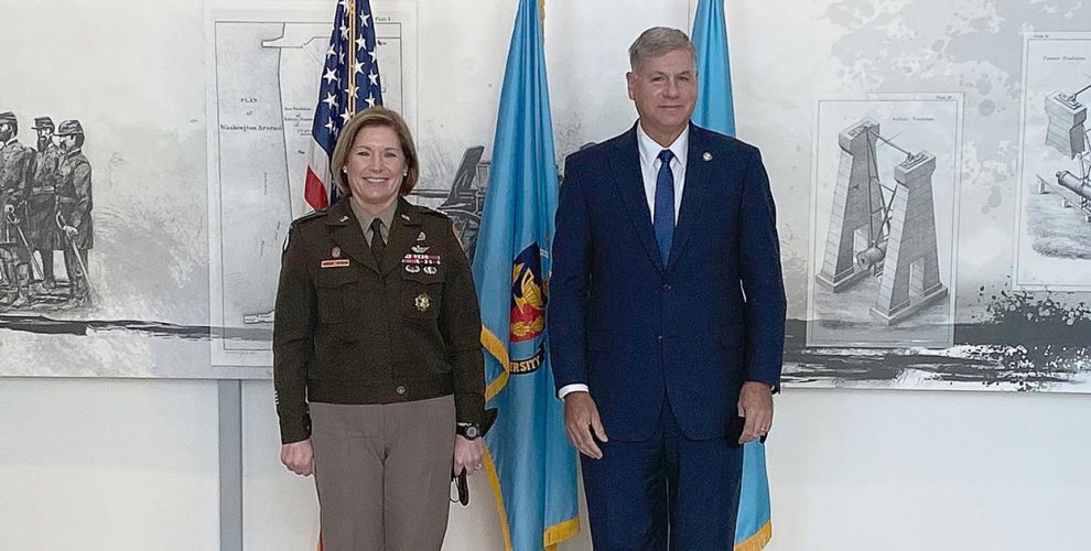 General Laura Richardson and Lieutenant General (ret.) Frederick Rudesheim